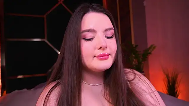 Snapshot of CuteAmberr chatting on 2, 3, 2025 CuteAmberr online show from 2, 3, 2025