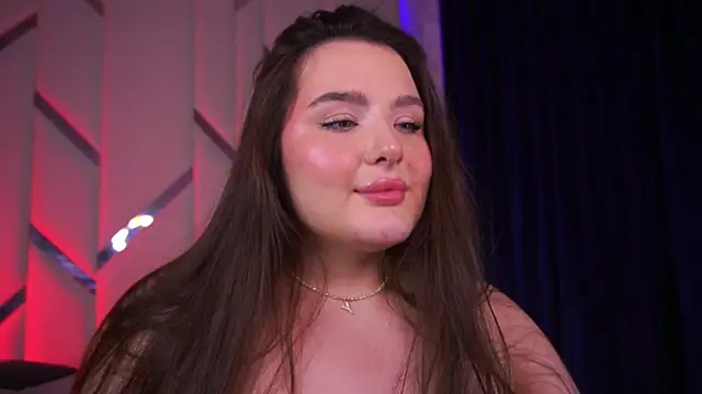 Snapshot of CuteAmberr chatting on 7, 3, 2025 CuteAmberr online show from 7, 3, 2025