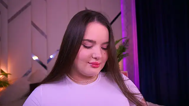 Snapshot of CuteAmberr chatting on 10, 9, 2025 CuteAmberr online show from 10, 9, 2025