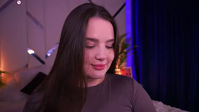 Snapshot of CuteAmberr chatting on 12, 9, 2025 CuteAmberr online show from 12, 9, 2025