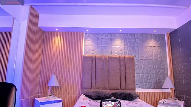 charlottewhitte online show from 30, 10, 2025