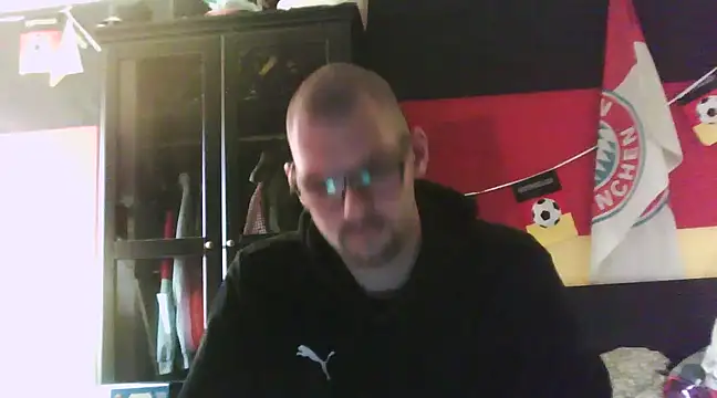 Snapshot of Die-geile-Sau chatting on 16, 3, 2025 Die-geile-Sau online show from 16, 3, 2025