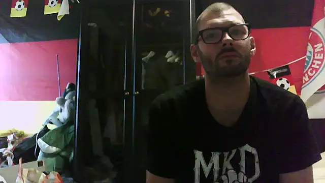 Snapshot of Die-geile-Sau chatting on 18, 9, 2025 Die-geile-Sau online show from 18, 9, 2025