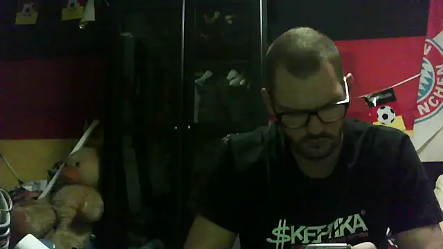 Snapshot of Die-geile-Sau chatting on 1, 10, 2025 Die-geile-Sau online show from 1, 10, 2025