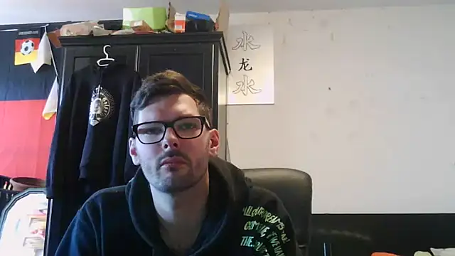 Snapshot of Die-geile-Sau chatting on 18, 5, 2026 Die-geile-Sau online show from 18, 5, 2026