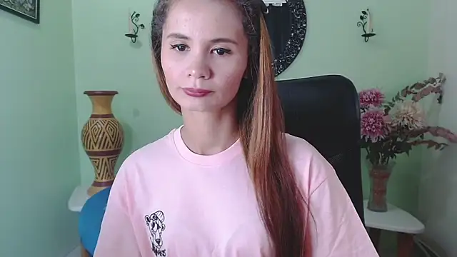 Snapshot of Sofia_Franco_ chatting on 26, 9, 2025 Sofia Franco online show from 26, 9, 2025