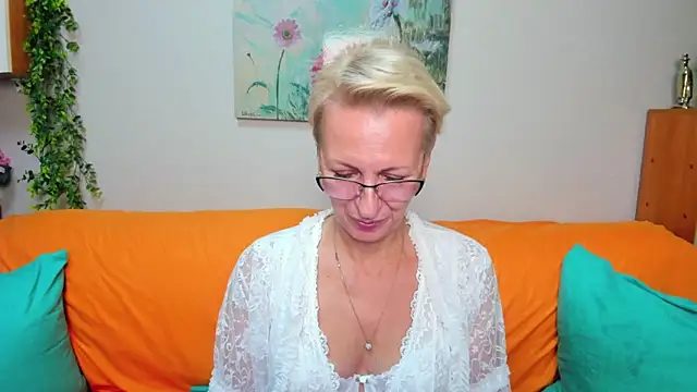 iamyourdream89 online show from 14, 10, 2025