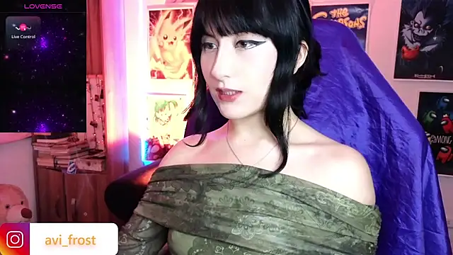 Snapshot of avi_frost chatting on 5, 3, 2025 avi frost online show from 5, 3, 2025