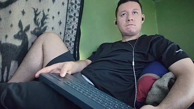 Snapshot of sweet_cock28 chatting on 20, 4, 2026 sweet cock28 online show from 20, 4, 2026