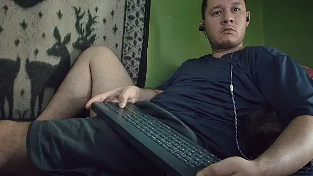 Snapshot of sweet_cock28 chatting on 22, 5, 2026 sweet cock28 online show from 22, 5, 2026