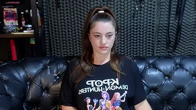 Snapshot of kimberly_swan chatting on 15, 7, 2026 kimberly swan online show from 15, 7, 2026