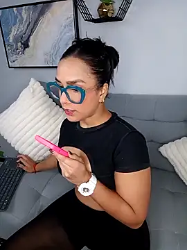 Snapshot of Amber_Etan chatting on 21, 4, 2026 Amber Etan online show from 21, 4, 2026
