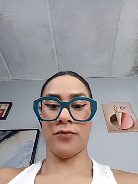 Snapshot of Amber_Etan chatting on 28, 5, 2026 Amber Etan online show from 28, 5, 2026