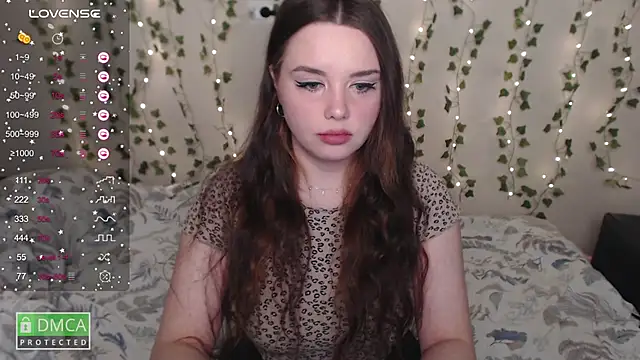 Snapshot of aliice_cutie chatting on 11, 2, 2025 aliice cutie online show from 11, 2, 2025