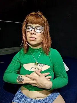 Snapshot of Carlafoxxx chatting on 8, 10, 2025 Carlafoxxx online show from 8, 10, 2025