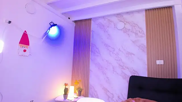 Megan blue7 online show from 31, 1, 2025