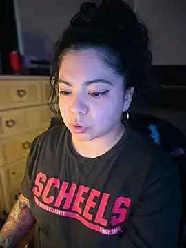 kimmiakiss22 online show from 14, 2, 2026