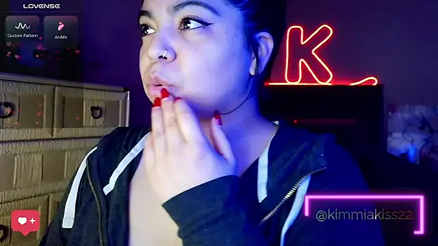 kimmiakiss22 online show from 27, 2, 2026