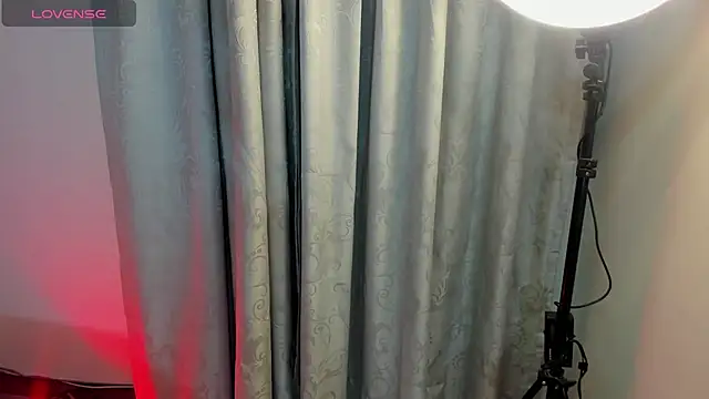 xhinata hyugax online show from 11, 9, 2025