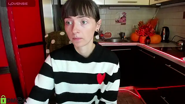 TayanaJons online show from 16, 10, 2025