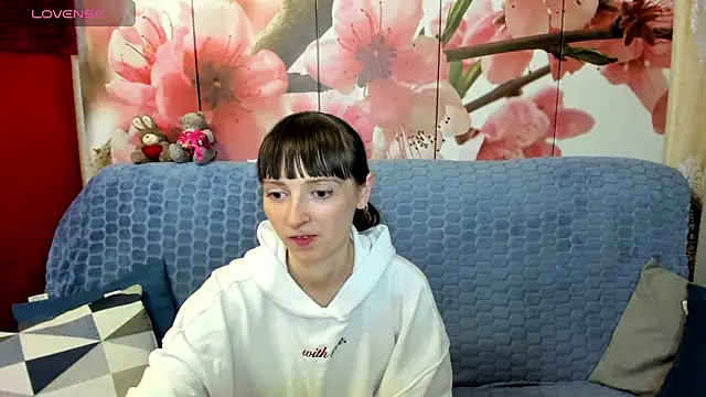 TayanaJons online show from 14, 5, 2026
