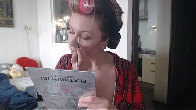 Snapshot of amanda_kiss_kiss chatting on 8, 3, 2025 amanda kiss kiss online show from 8, 3, 2025