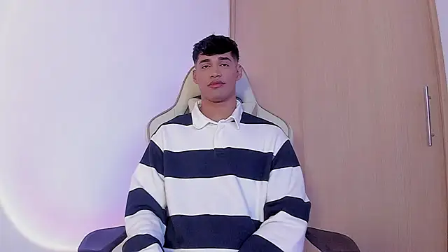 Jimmy Leeh  online show from 1, 12, 2024