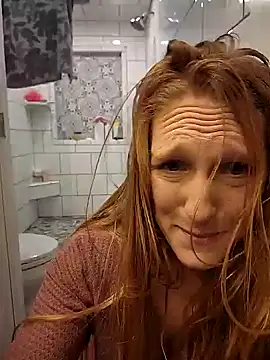Snapshot of GoldenFlameGoddess chatting on 10, 2, 2025 GoldenFlameGoddess online show from 10, 2, 2025