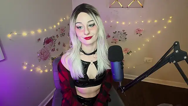 Starr1123 online show from 2, 4, 2026