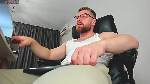 Findom guy online show from 1, 2, 2026