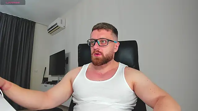 Findom guy online show from 15, 2, 2026