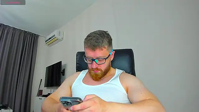 Findom guy online show from 21, 3, 2026