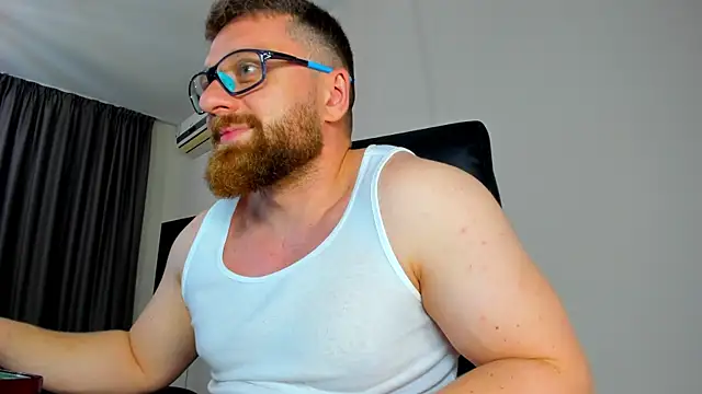 Snapshot of Findom_guy chatting on 18, 4, 2026 Findom guy online show from 18, 4, 2026