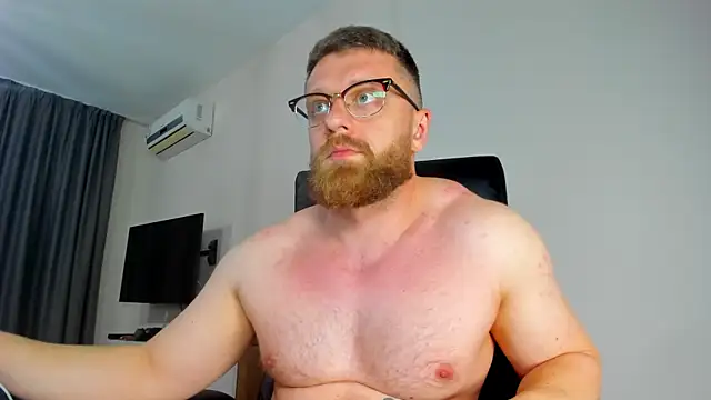 Snapshot of Findom_guy chatting on 30, 4, 2026 Findom guy online show from 30, 4, 2026