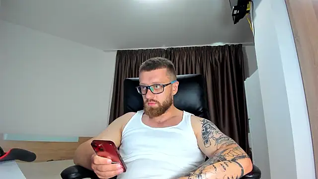 Snapshot of Findom_guy chatting on 13, 7, 2026 Findom guy online show from 13, 7, 2026