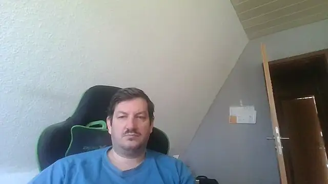 Golffahrer1982 online show from 5, 10, 2025