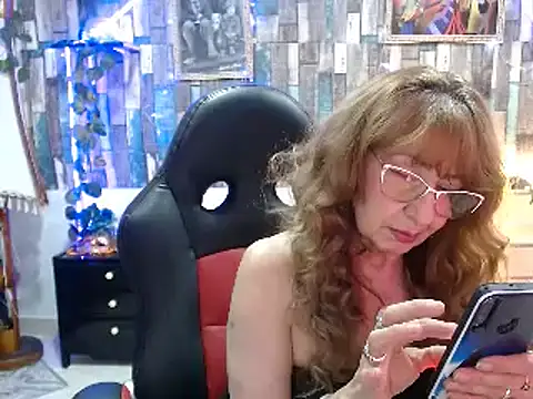 KarimaSarabe online show from 4, 12, 2024