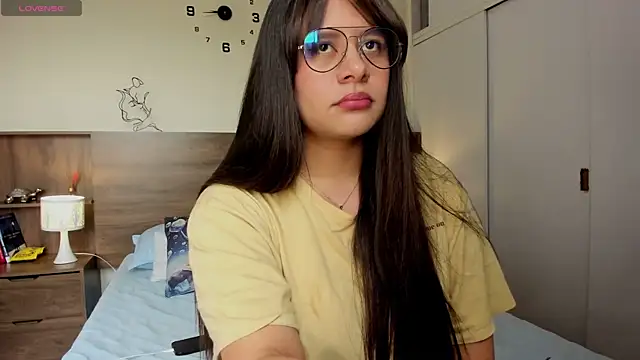 emily adams01 online show from 30, 3, 2026