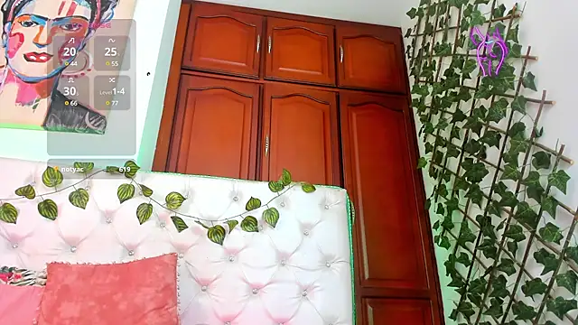 Andrea Williams24 online show from 5, 3, 2025