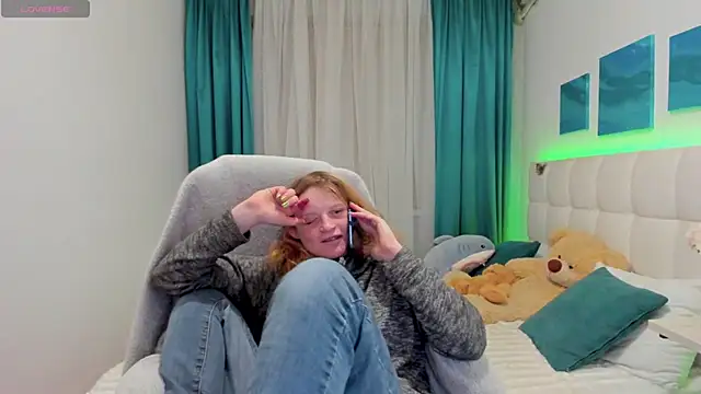 Kathlyn  Heath online show from 7, 11, 2025