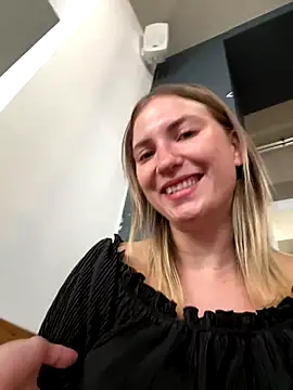 Snapshot of secretcrazy69 chatting on 13, 9, 2025 secretcrazy69 online show from 13, 9, 2025