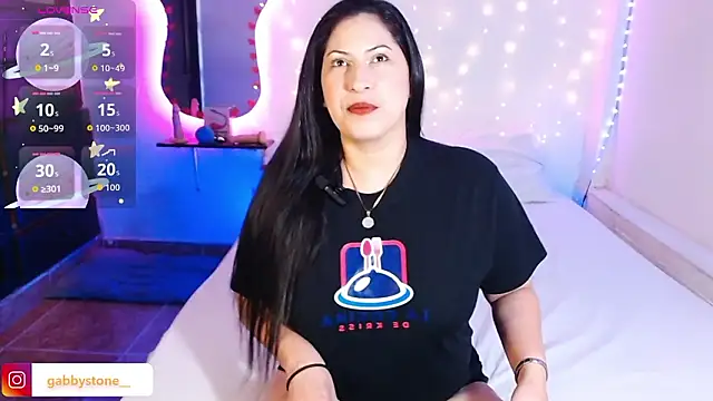 Gabby stone  online show from 29, 3, 2026