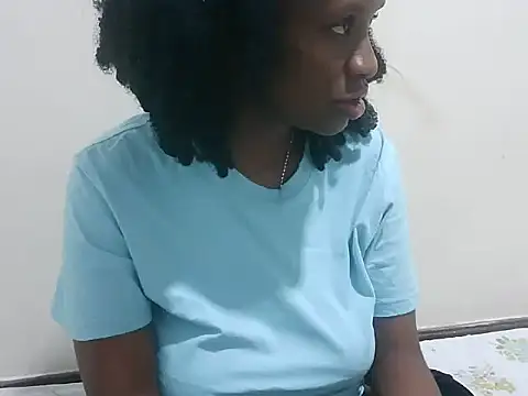 Snapshot of prettybeee chatting on 12, 1, 2026 prettybeee online show from 12, 1, 2026