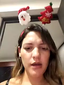 Snapshot of Mia_Hampton chatting on 22, 12, 2024 Mia Hampton online show from 22, 12, 2024