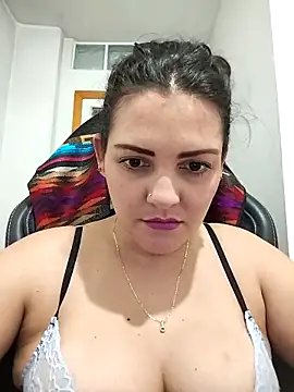 Mia Hampton online show from 24, 2, 2026