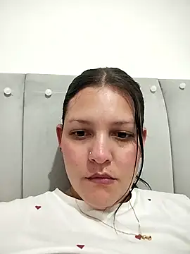 Mia Hampton online show from 2, 4, 2026