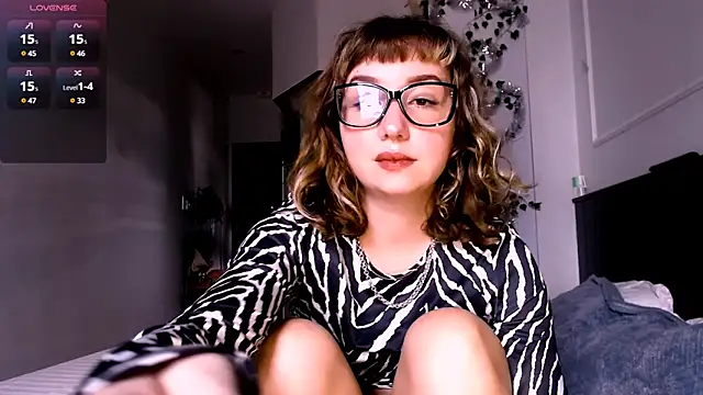 Snapshot of Cosmo_Riri chatting on 13, 1, 2025 Cosmo Riri online show from 13, 1, 2025