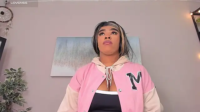 Briana Wells  online show from 13, 3, 2026