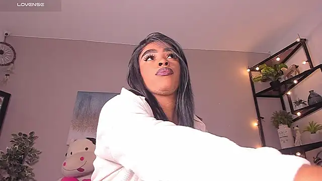 Briana Wells  online show from 25, 3, 2026