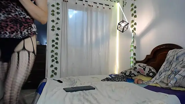 ivonne  hott1 online show from 21, 2, 2026